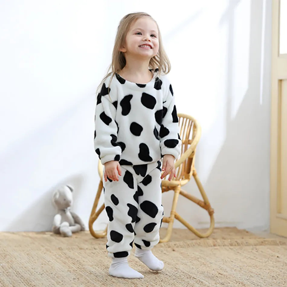 Pat Pat 2-Piece Long-Sleeved Fluffy Cow Print Home St, 3-6M *