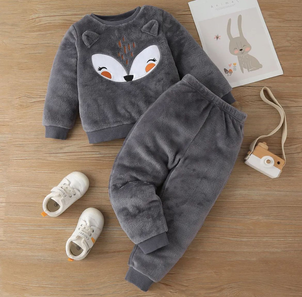 Pat Pat 2-piece Toddler Girl/Boy Fox Pattern Ear Design Fuzzy Sweatshirt & Pants Set, 4-5T*\