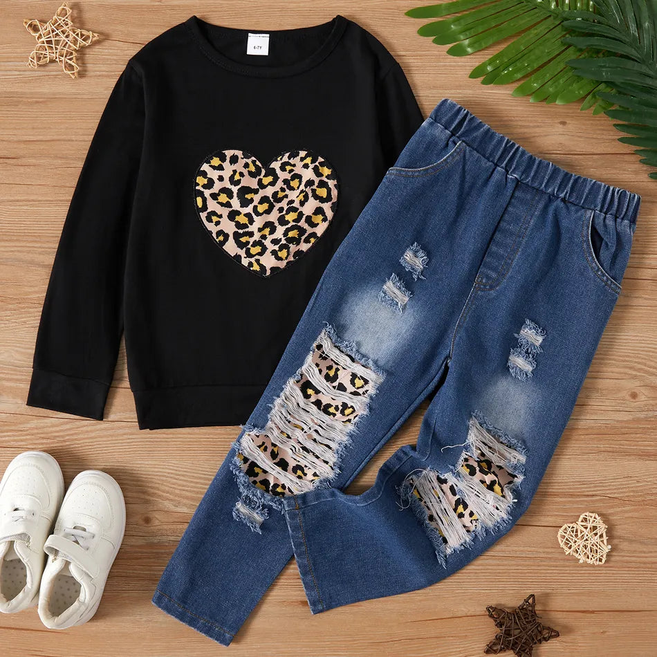 Pat Pat 2-Piece Leopard Heart Print Black Pullover Sweater and Ripped Jeans Pants Set , 10-11T*\